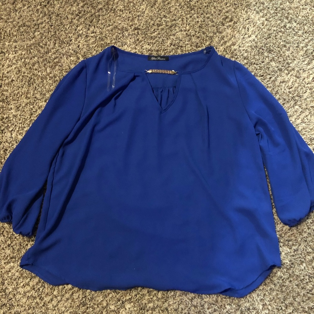 blue blouse
